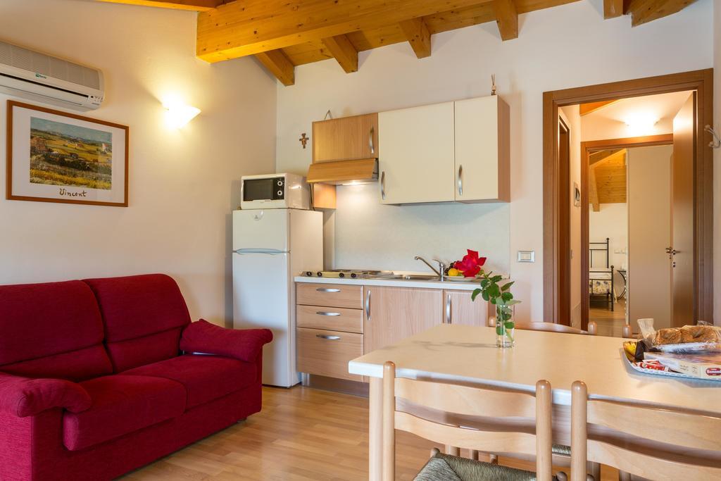 Agriturismo Al Tralcio Valeggio sul Mincio Eksteriør billede
