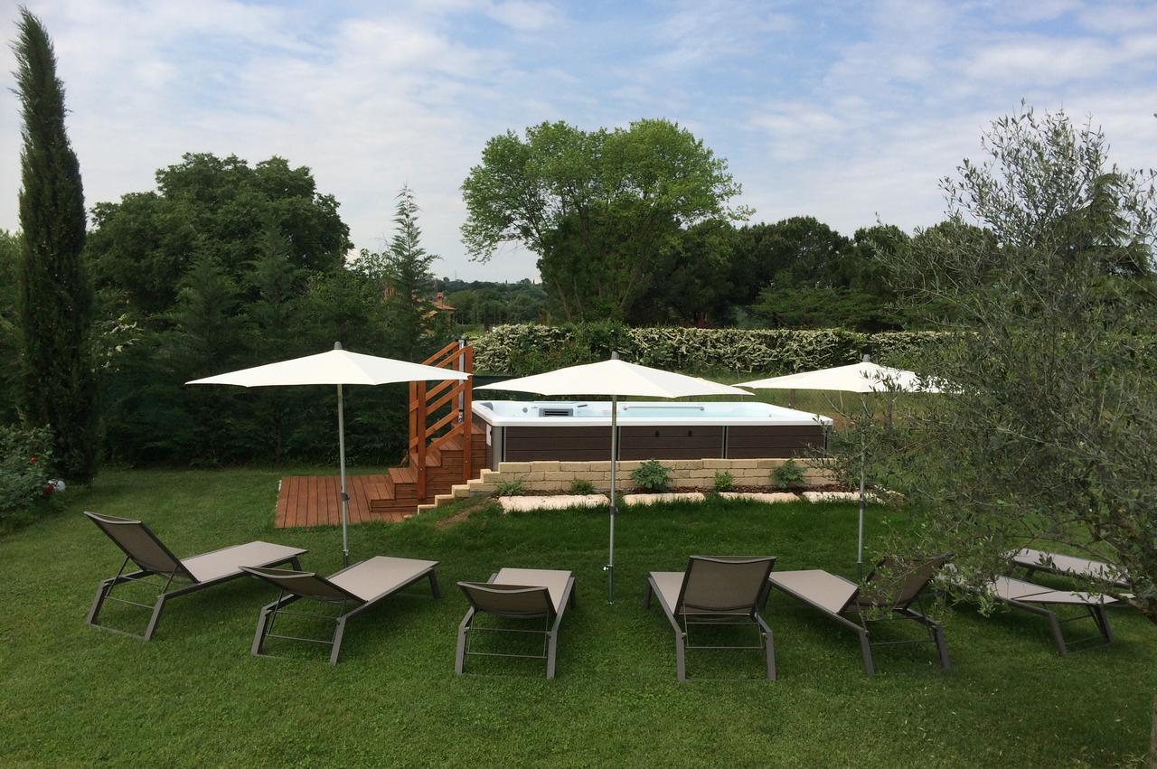 Agriturismo Al Tralcio Valeggio sul Mincio Eksteriør billede
